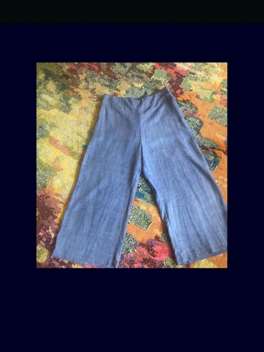 Bali, Blue Distressed Look Wide-leg Capri Pants, Never Worn
